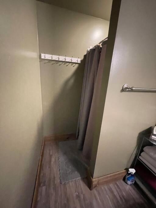 Parkway Yellowstone Guest House Room #1 Gardiner Luaran gambar