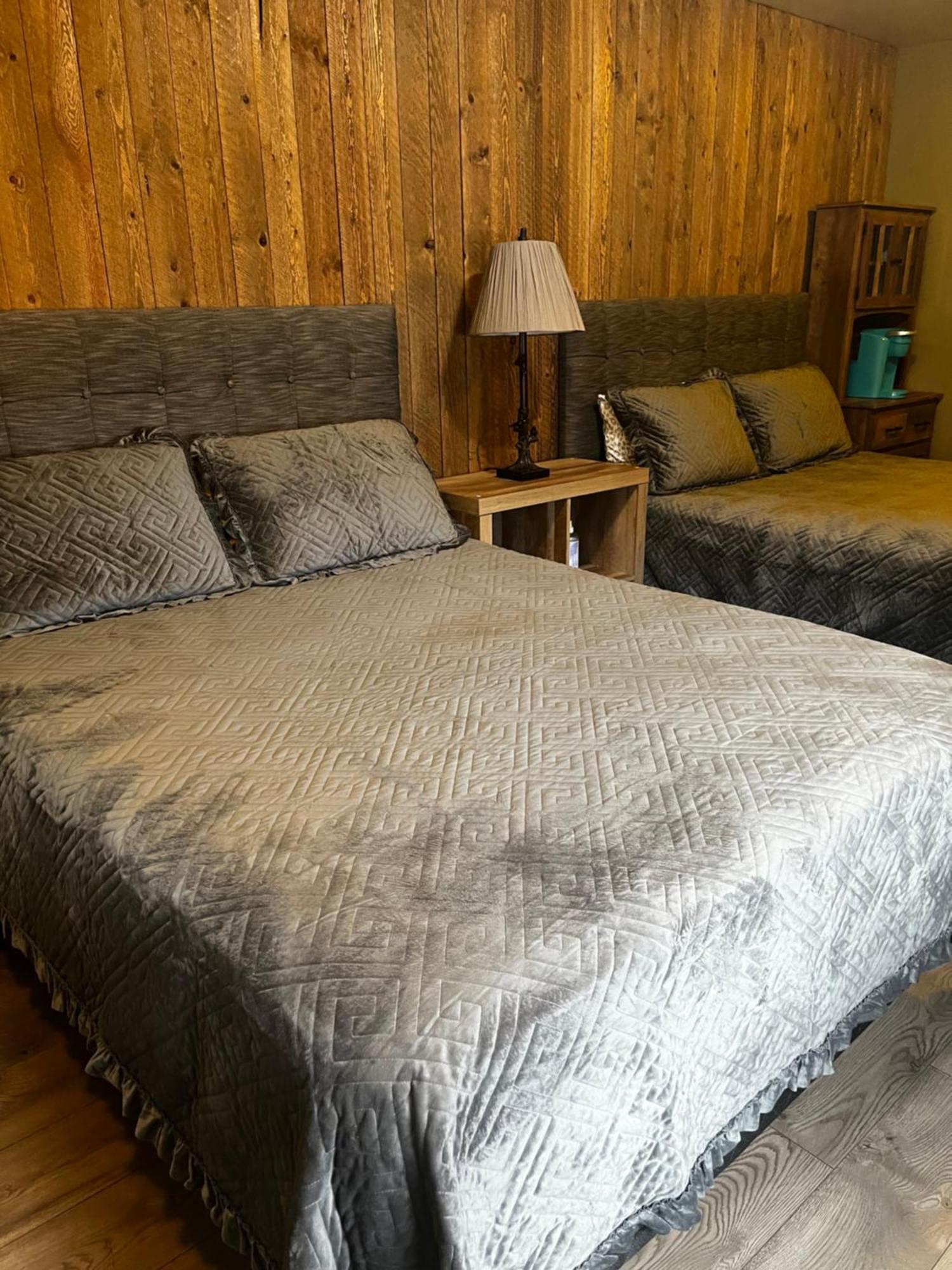 Parkway Yellowstone Guest House Room #1 Gardiner Luaran gambar
