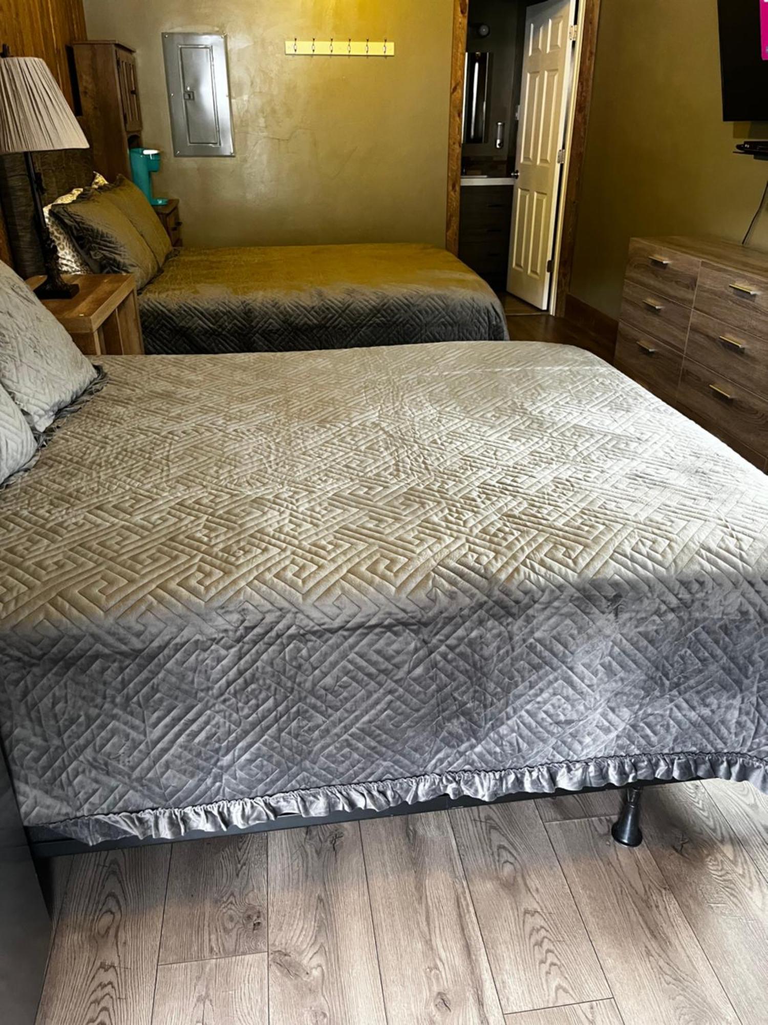 Parkway Yellowstone Guest House Room #1 Gardiner Luaran gambar
